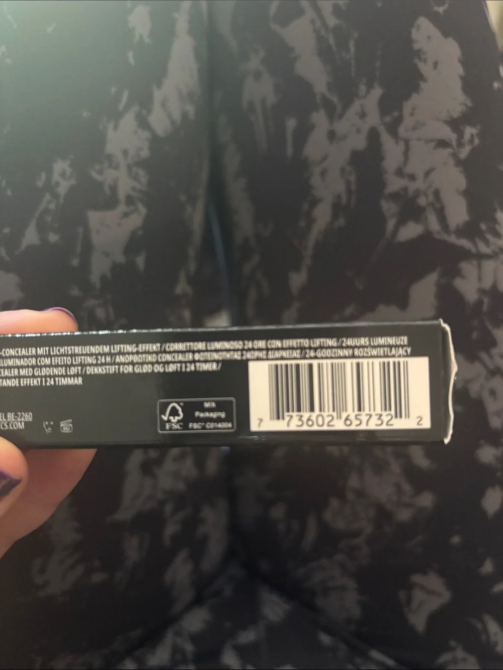 MAC Studio Radiance Luminous Concealer - Warm Beige